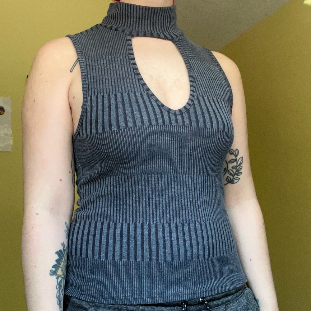 Sleeveless Peekaboo Turtleneck